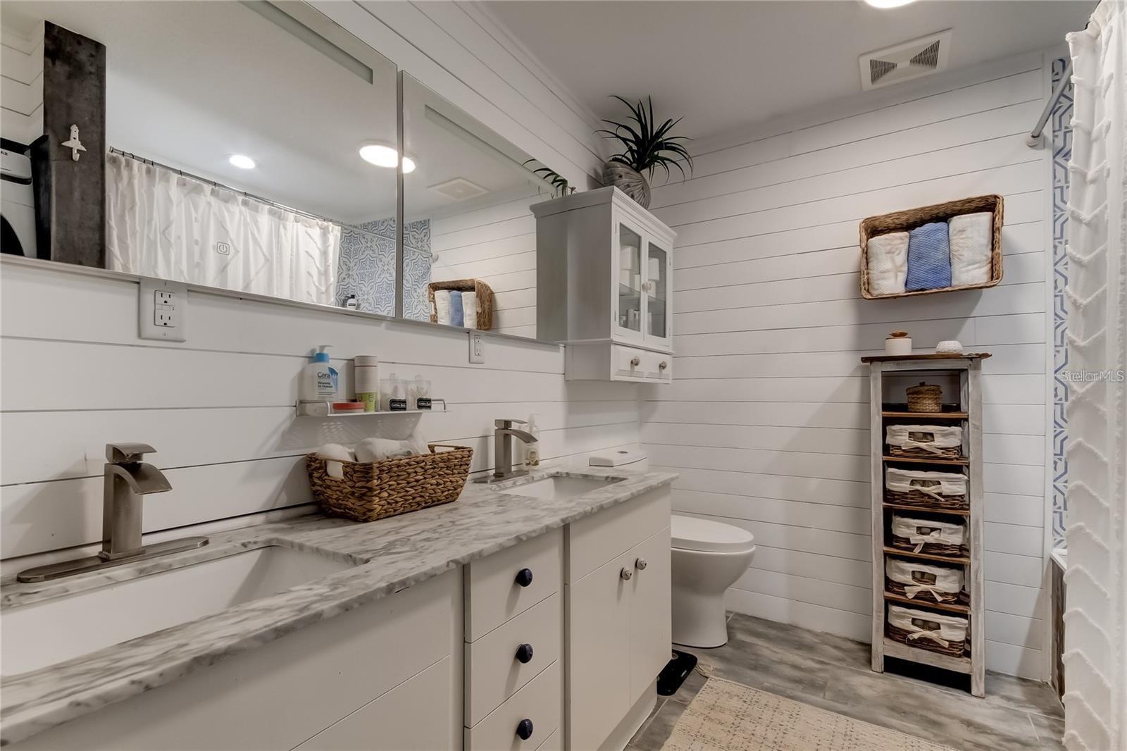 ISLAND CLUB OF TARPON - Residential Lease