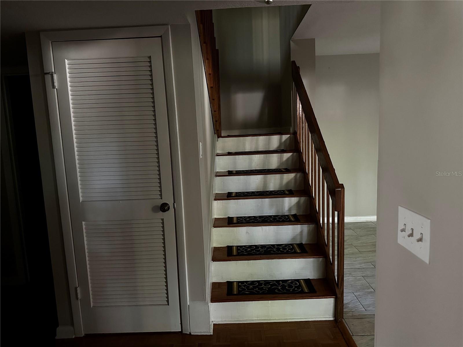 TOWNHOMES OF BIG TREE - Residential