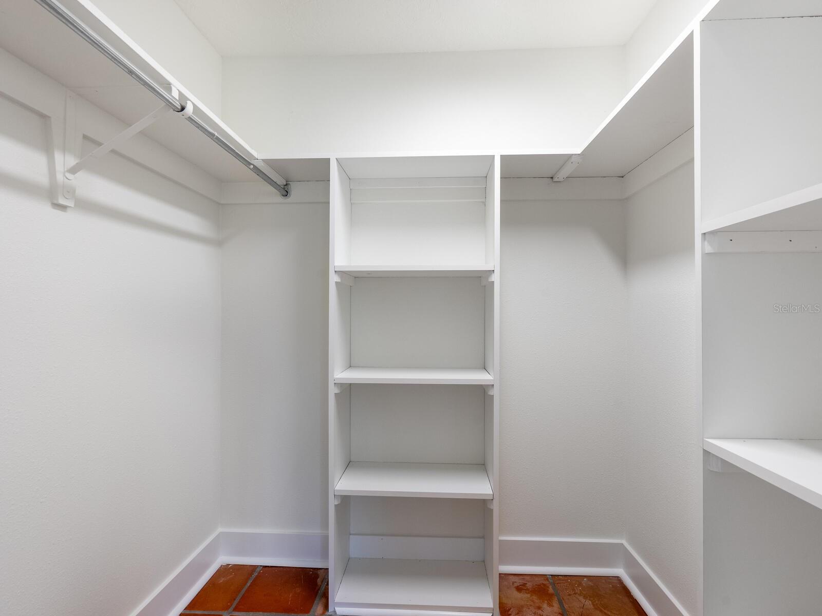 TWITCHELL RALPH S SIESTA KEY PROP - Residential