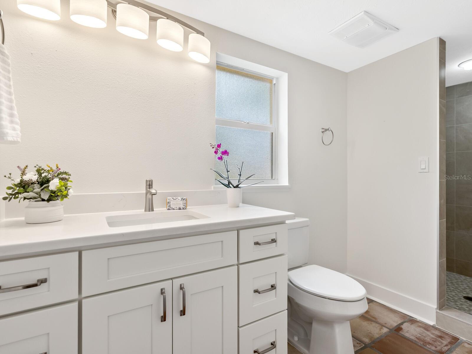 TWITCHELL RALPH S SIESTA KEY PROP - Residential