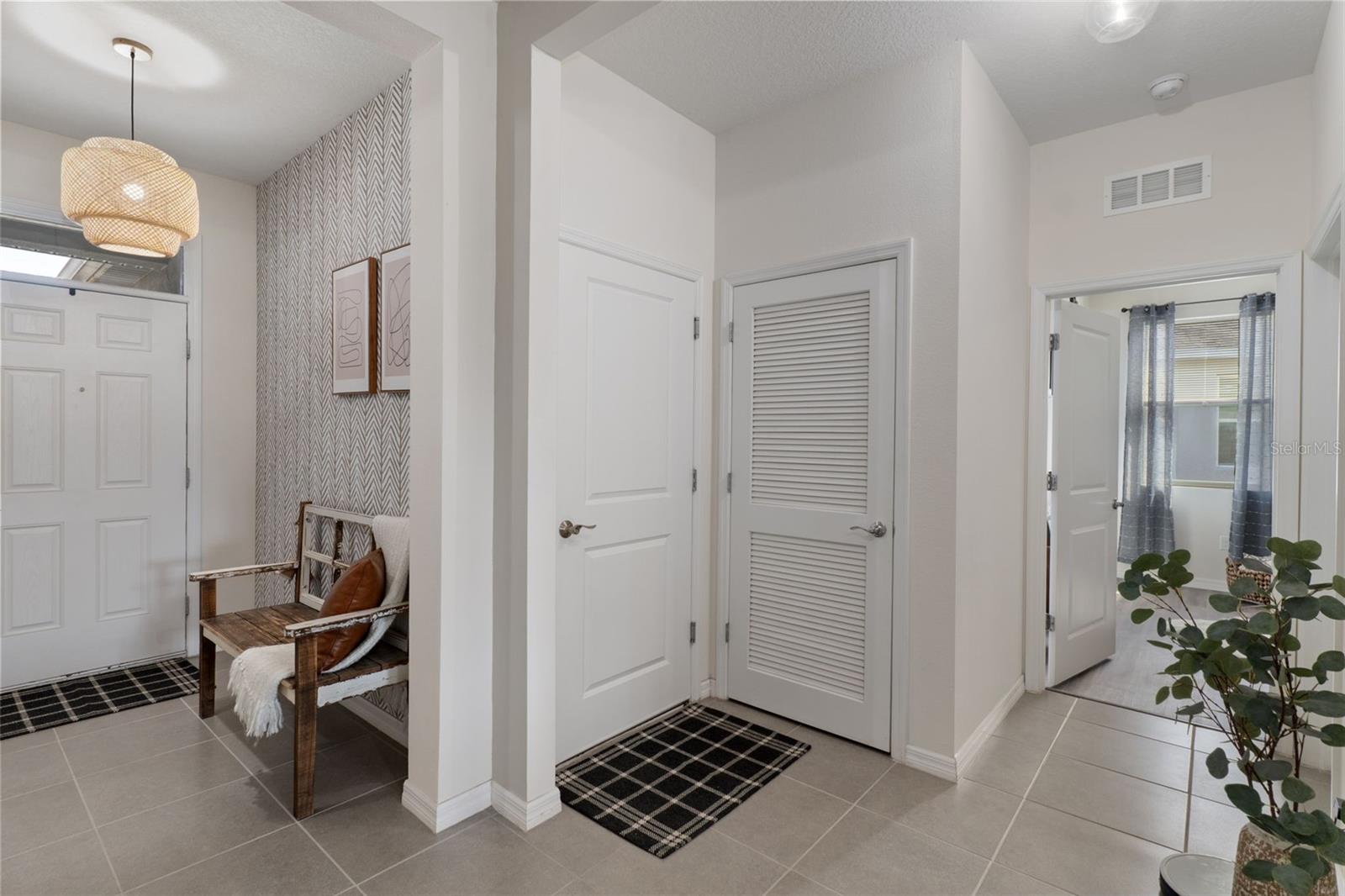 HERNANDO OAKS PH 3 - Residential