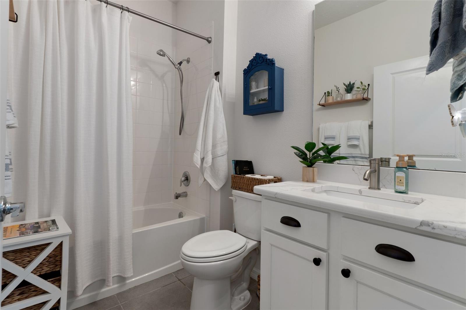 HERNANDO OAKS PH 3 - Residential