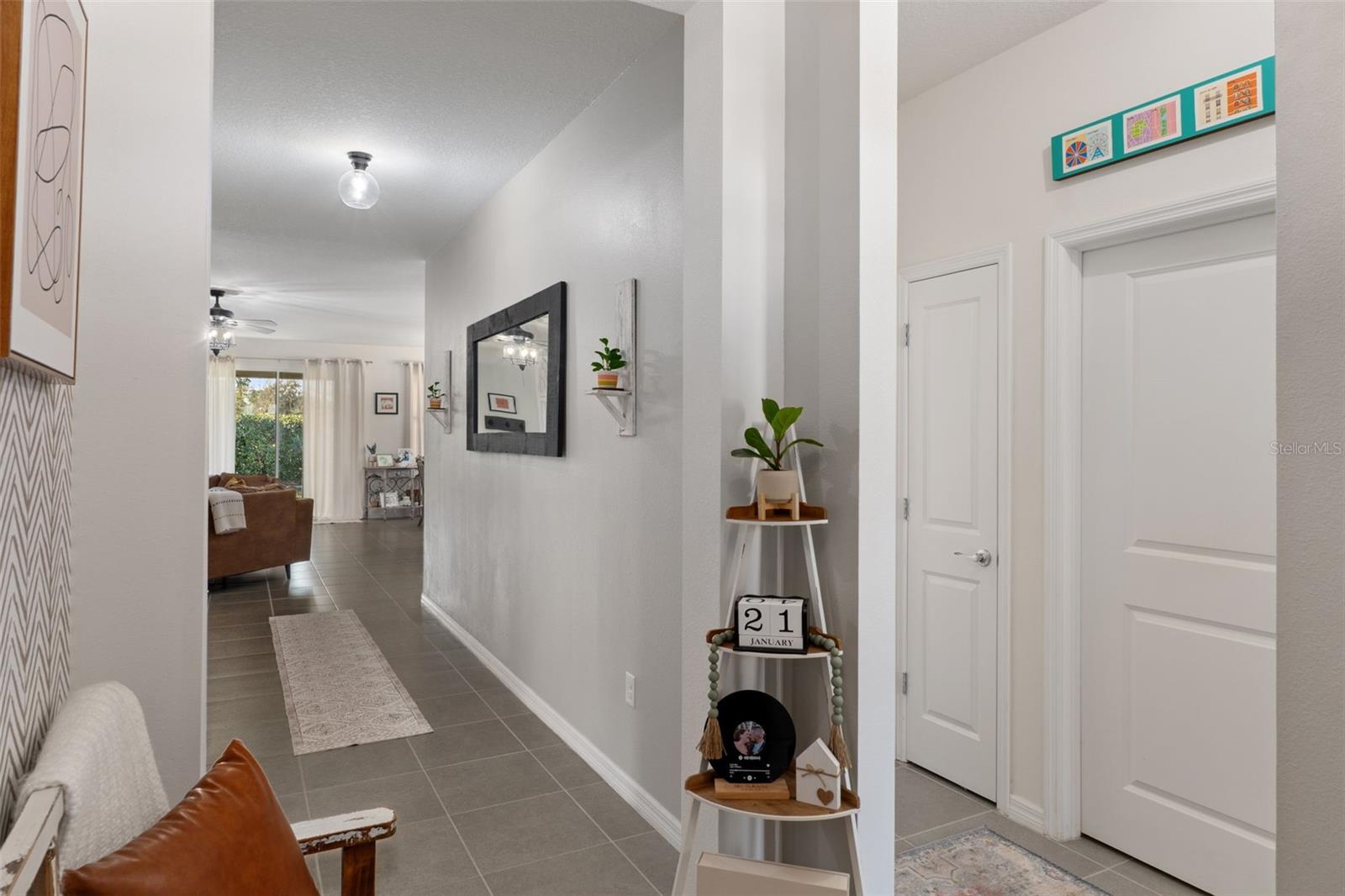 HERNANDO OAKS PH 3 - Residential