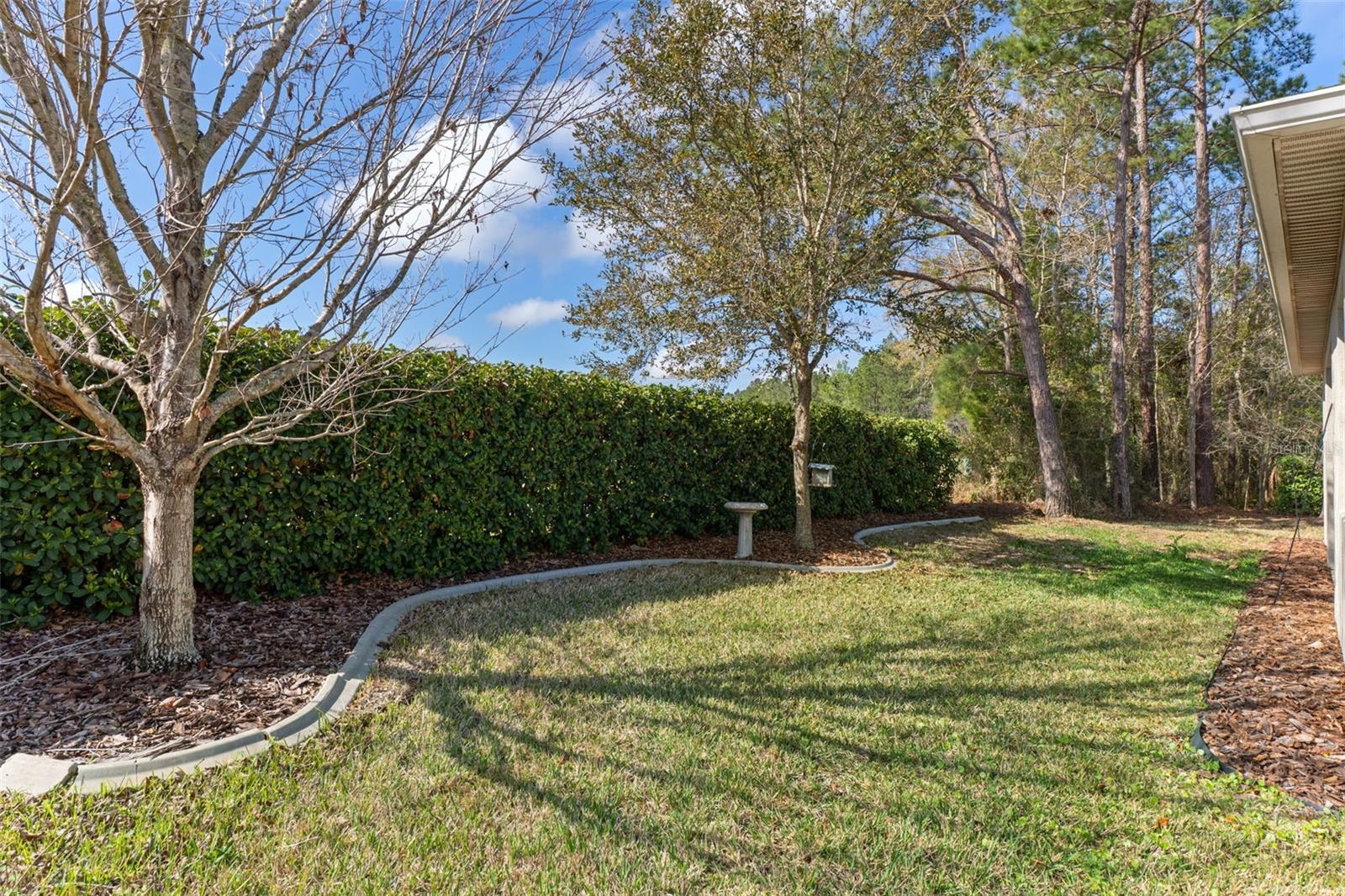 HERNANDO OAKS PH 3 - Residential