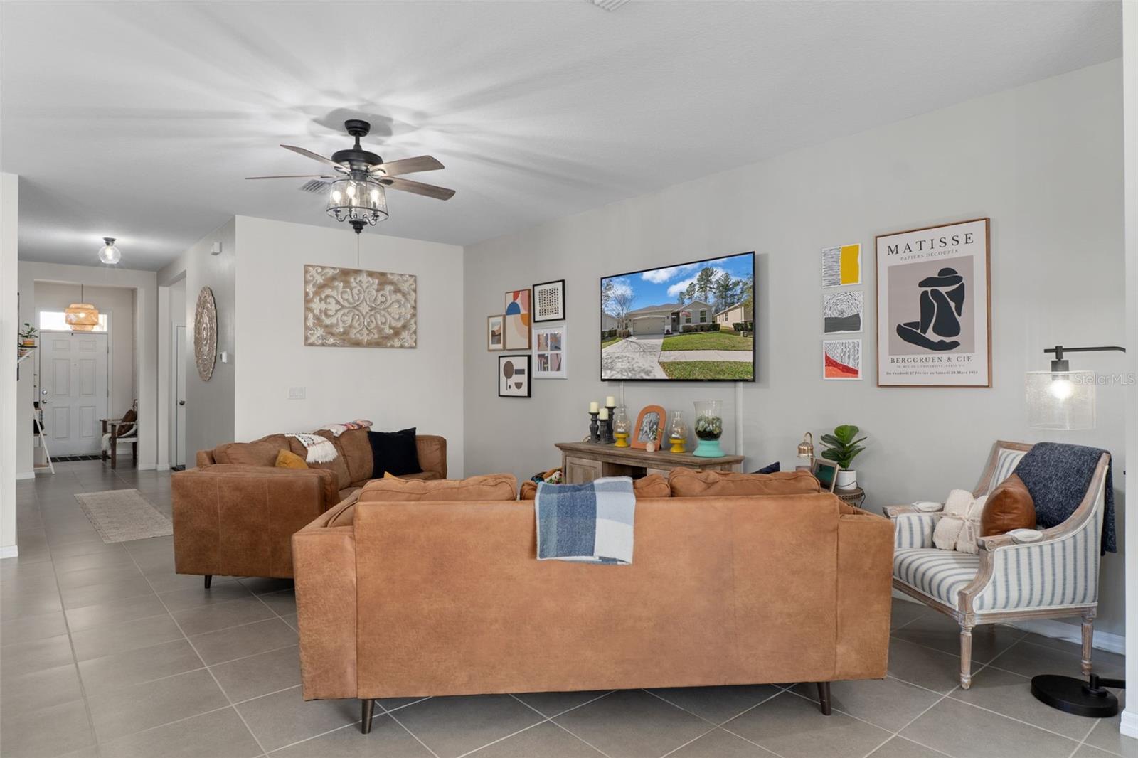 HERNANDO OAKS PH 3 - Residential