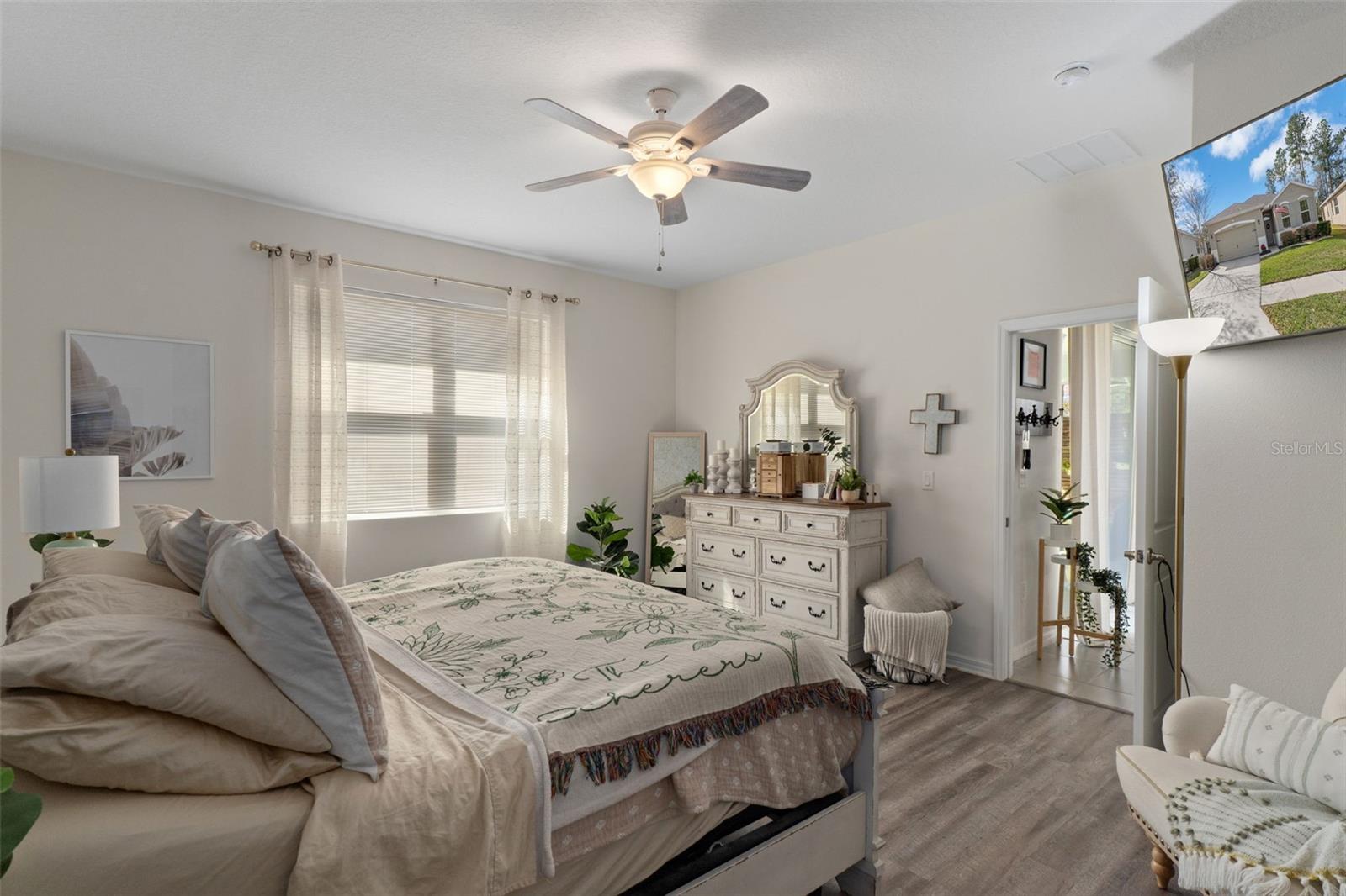 HERNANDO OAKS PH 3 - Residential