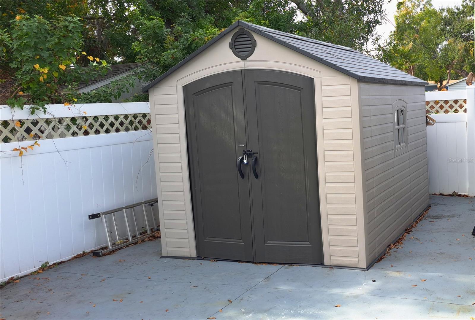 ROCKPOINTE PATIO HOMES - Residential