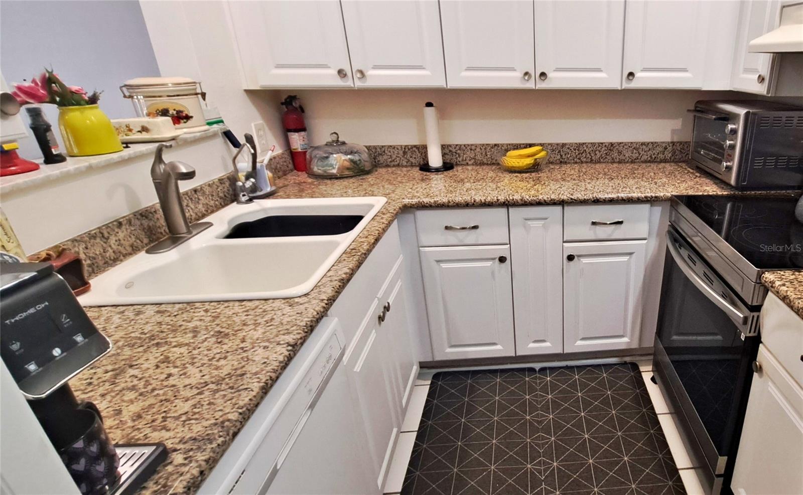 ROCKPOINTE PATIO HOMES - Residential