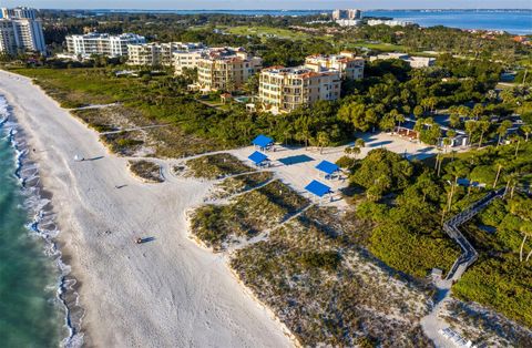 A home in LONGBOAT KEY