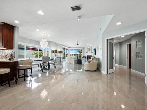 A home in LONGBOAT KEY