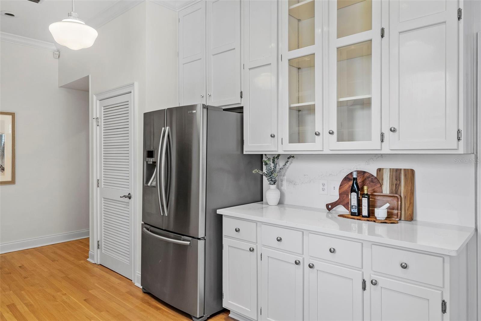 HYDE PARK WEST - Residential