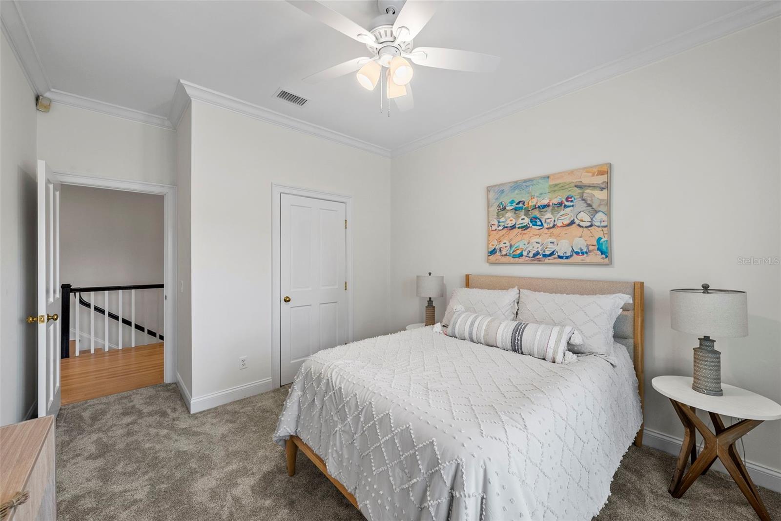 HYDE PARK WEST - Residential