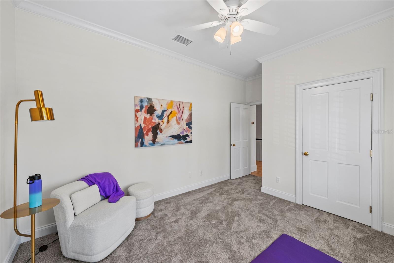 HYDE PARK WEST - Residential