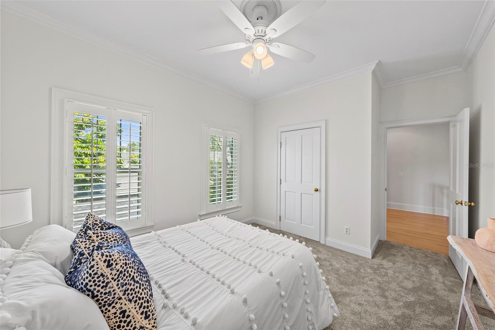 HYDE PARK WEST - Residential