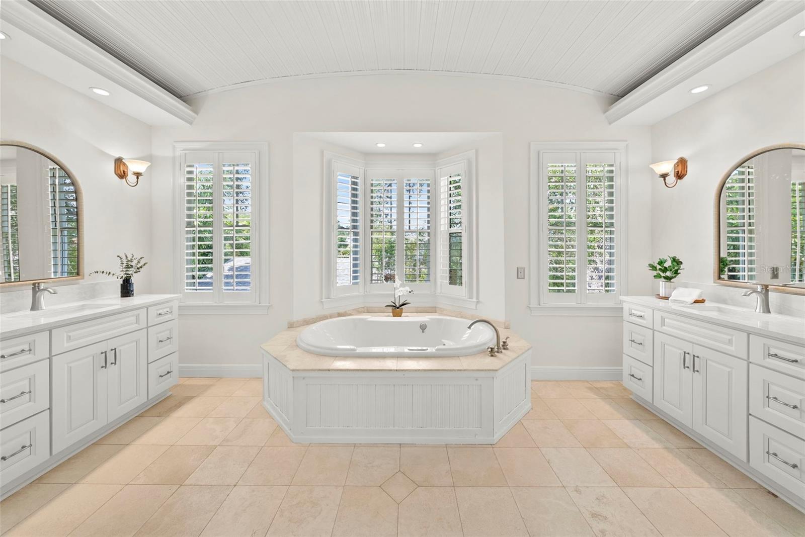 HYDE PARK WEST - Residential