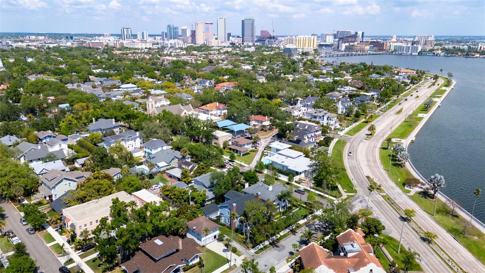 HYDE PARK WEST - Residential