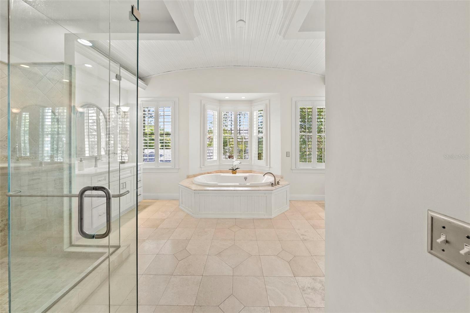 HYDE PARK WEST - Residential