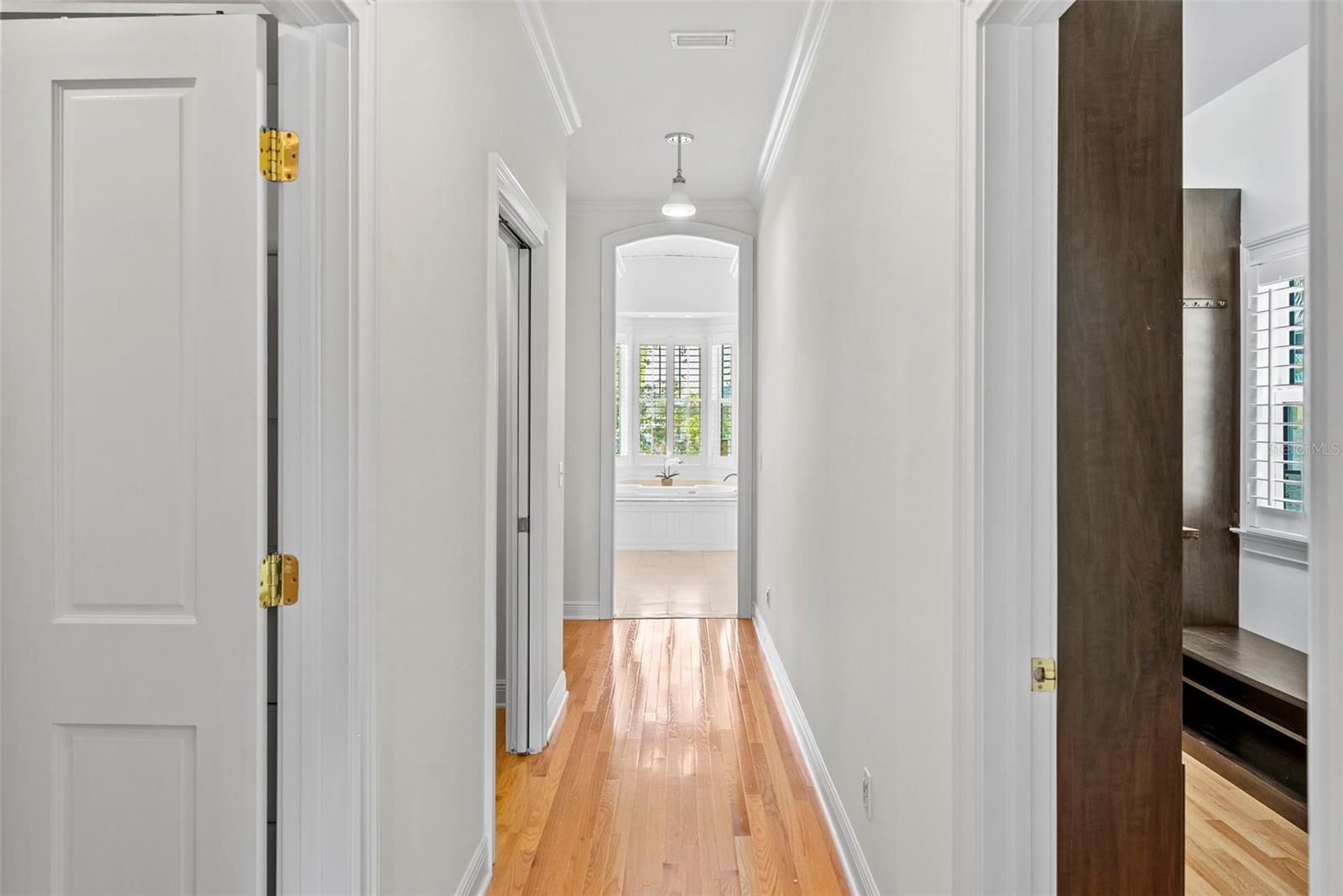 HYDE PARK WEST - Residential