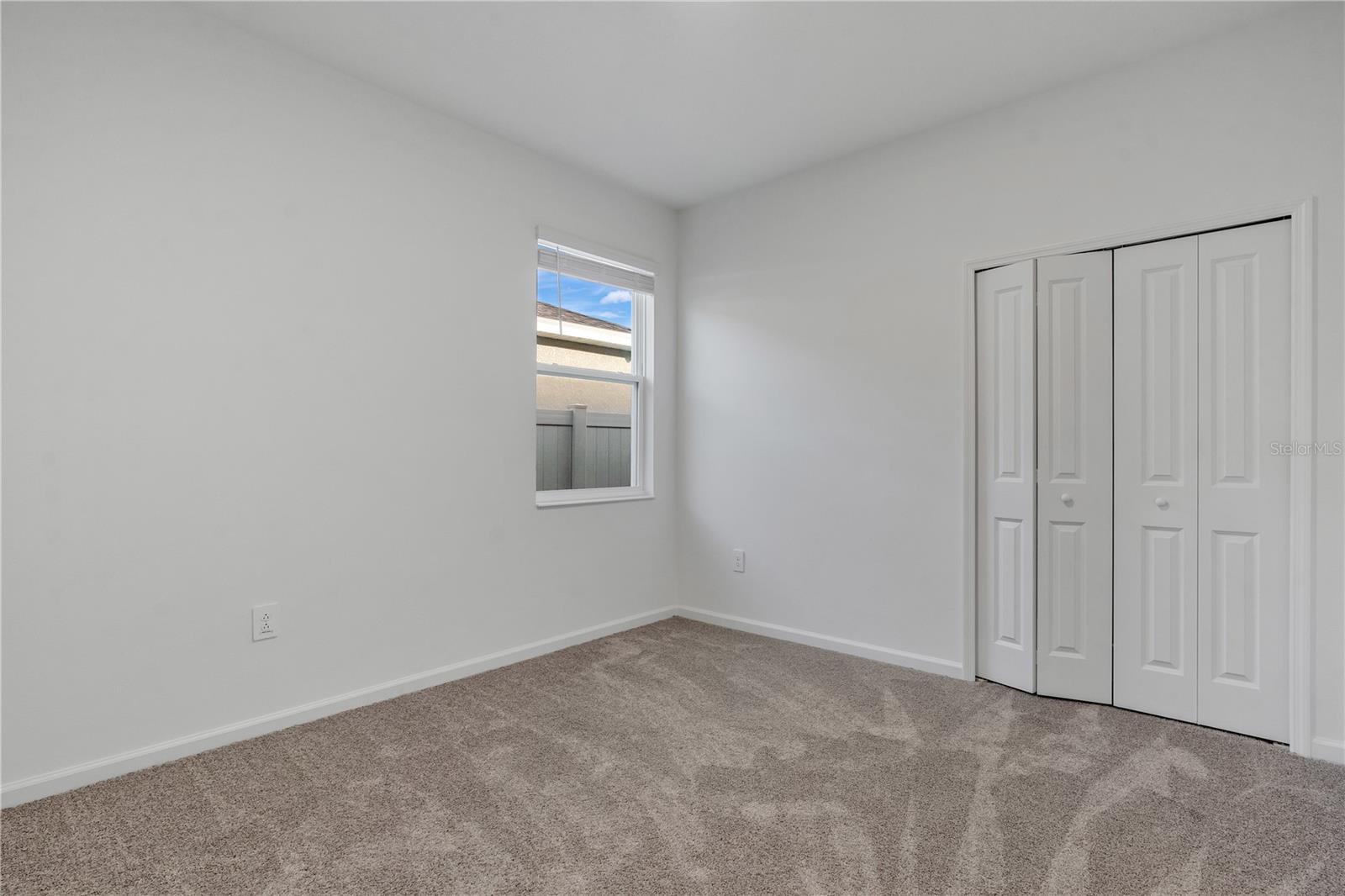 PEACE CRK RESERVE - Residential Lease