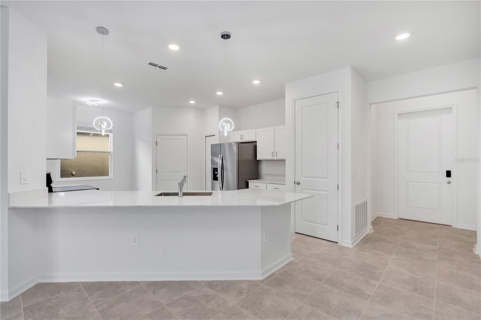 PEACE CRK RESERVE - Residential Lease