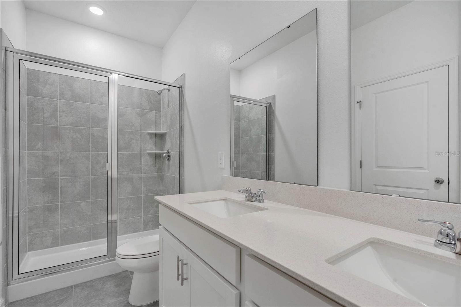 PEACE CRK RESERVE - Residential Lease