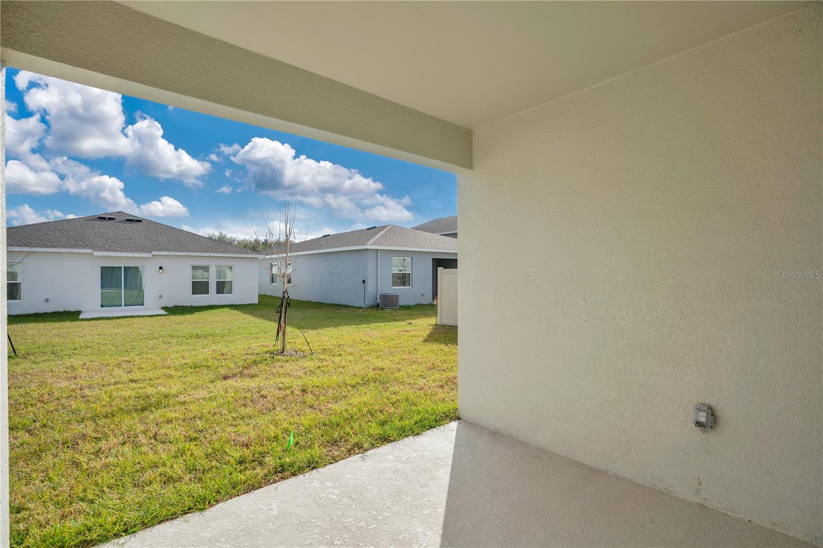 PEACE CRK RESERVE - Residential Lease