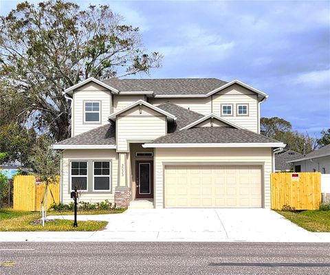 Photo of 3033 54th Avenue N, St Petersburg, FL 33714 (MLS # TB8319325)