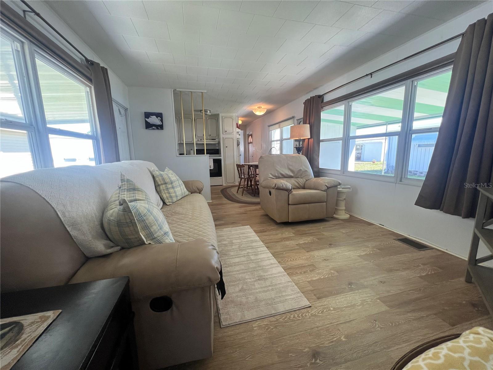 LAKE HIGHLANDER MOBILE HOME PARK UNREC - Residential