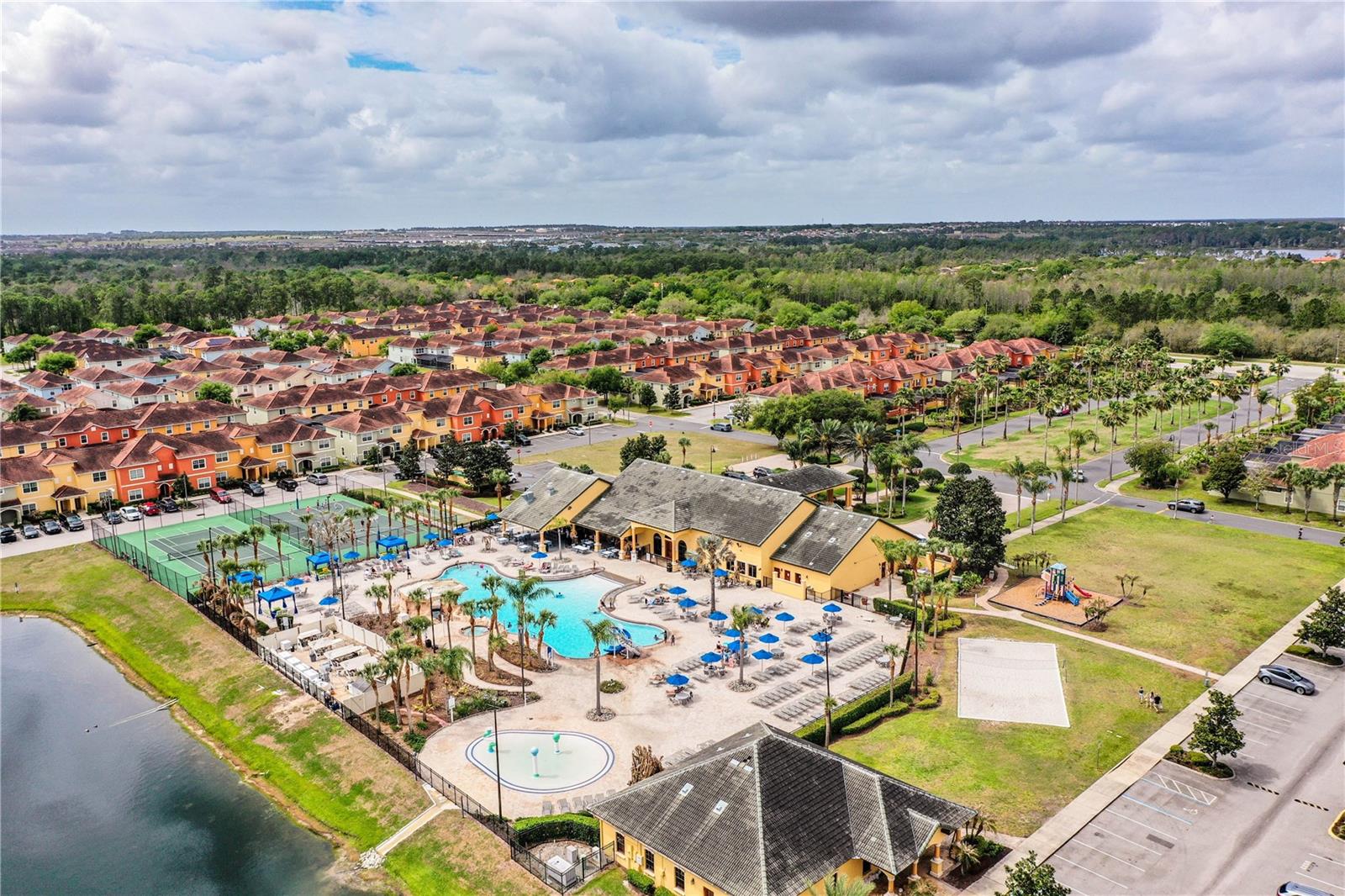 PARADISE PALMS RESORT PH 1 - Residential