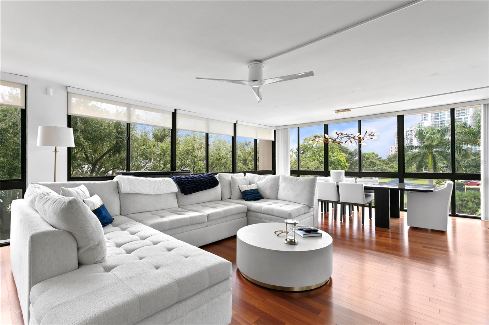 MONTE CARLO TOWERS A CONDOMINI - Residential