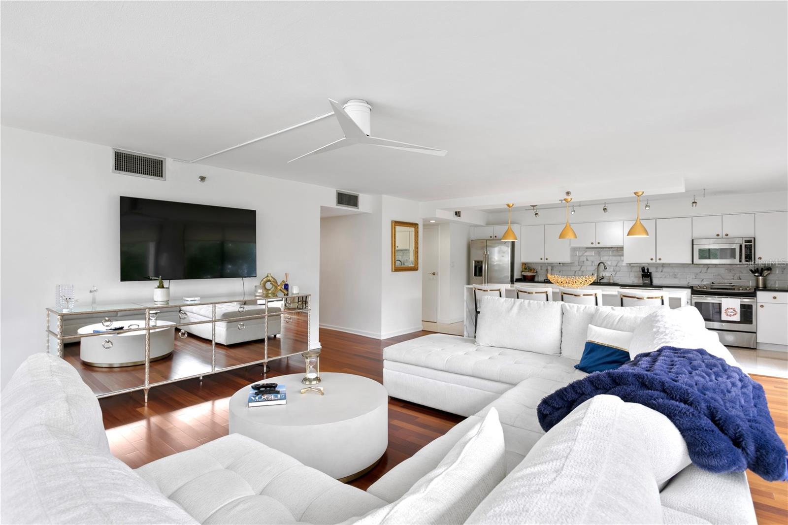 MONTE CARLO TOWERS A CONDOMINI - Residential