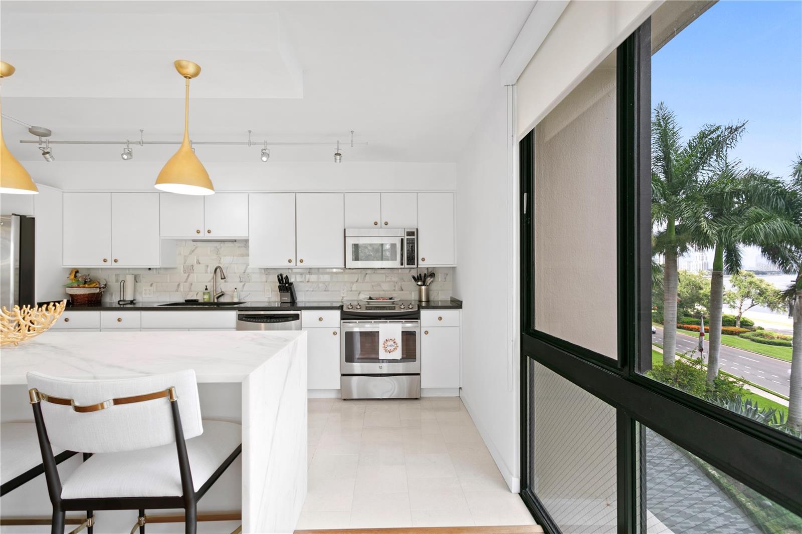 MONTE CARLO TOWERS A CONDOMINI - Residential