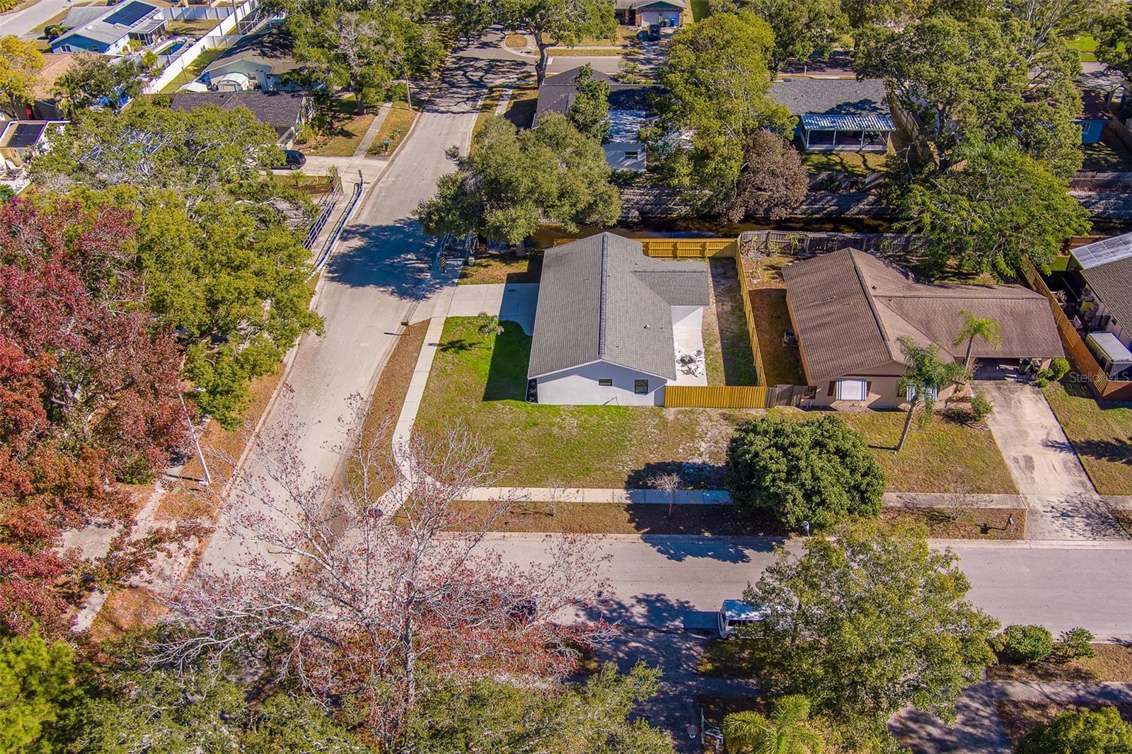 RAVENWOOD MANOR - Residential