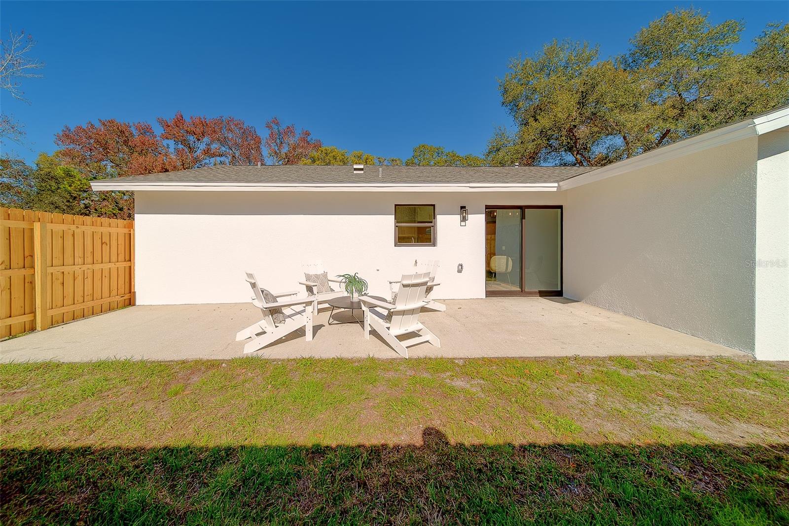 RAVENWOOD MANOR - Residential