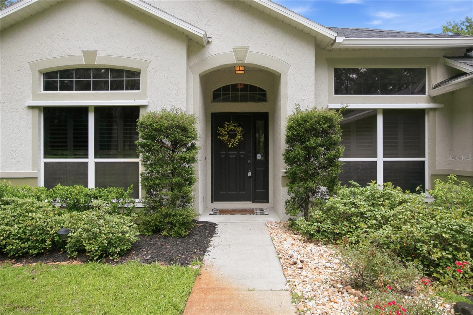 2035 DUNCAN TRACE