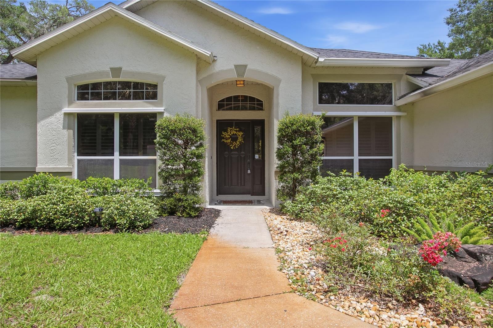 2035 DUNCAN TRACE