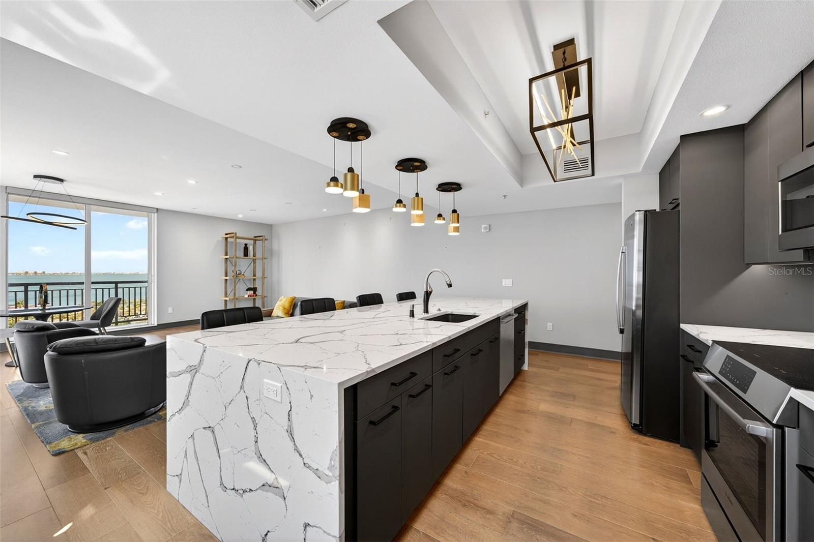 ALINARI - Residential