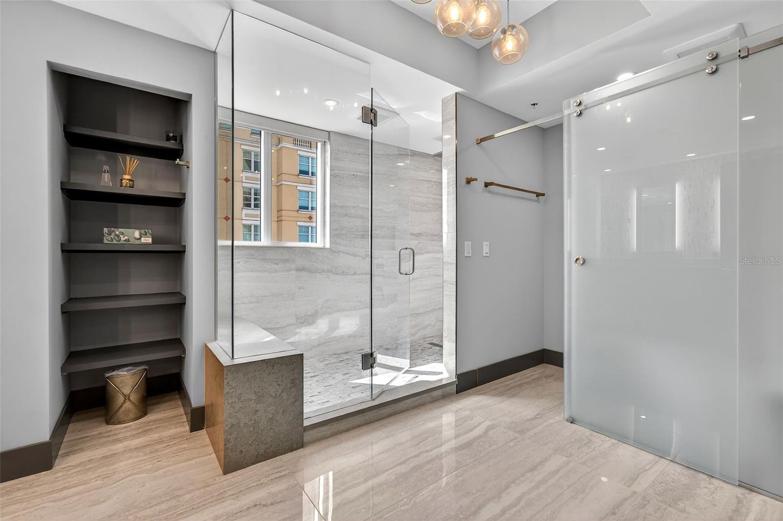 ALINARI - Residential