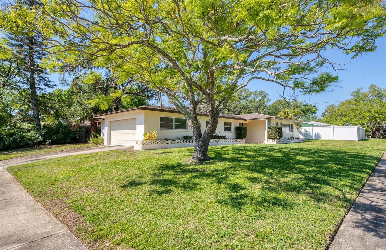 WOODRIDGE ESTATES - Residential