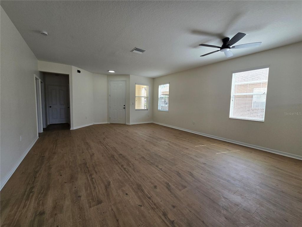 Photo of 6889 Lake Eaglebrooke Drive, Lakeland, FL 33813 (MLS # L4959850)