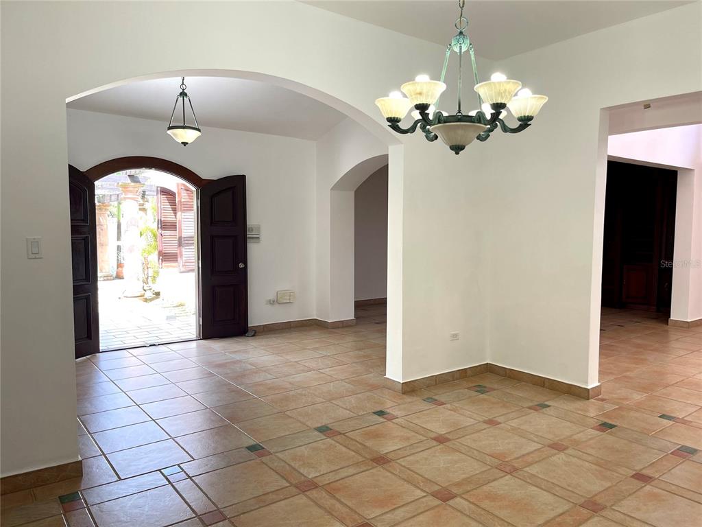 PUNTA LAS MARIAS - Residential