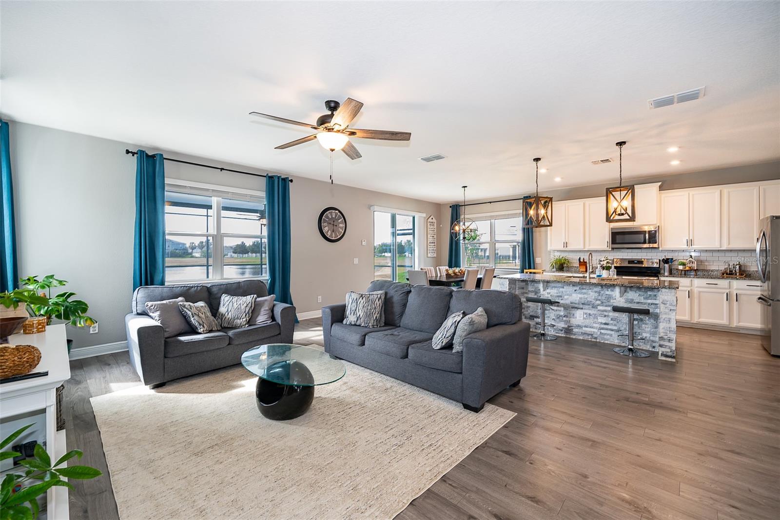 KENSINGTON RESERVE PH II - Residential