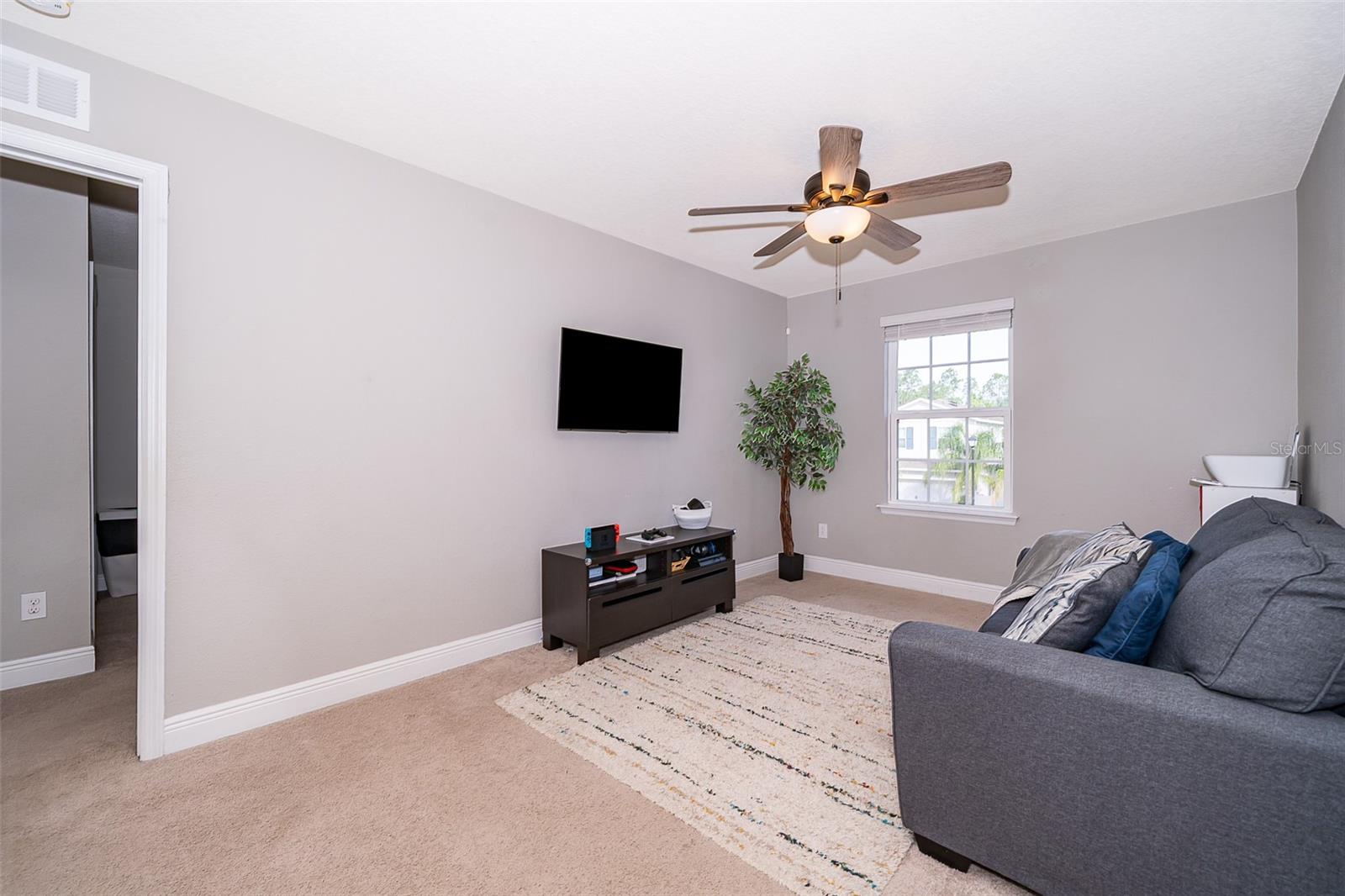 KENSINGTON RESERVE PH II - Residential