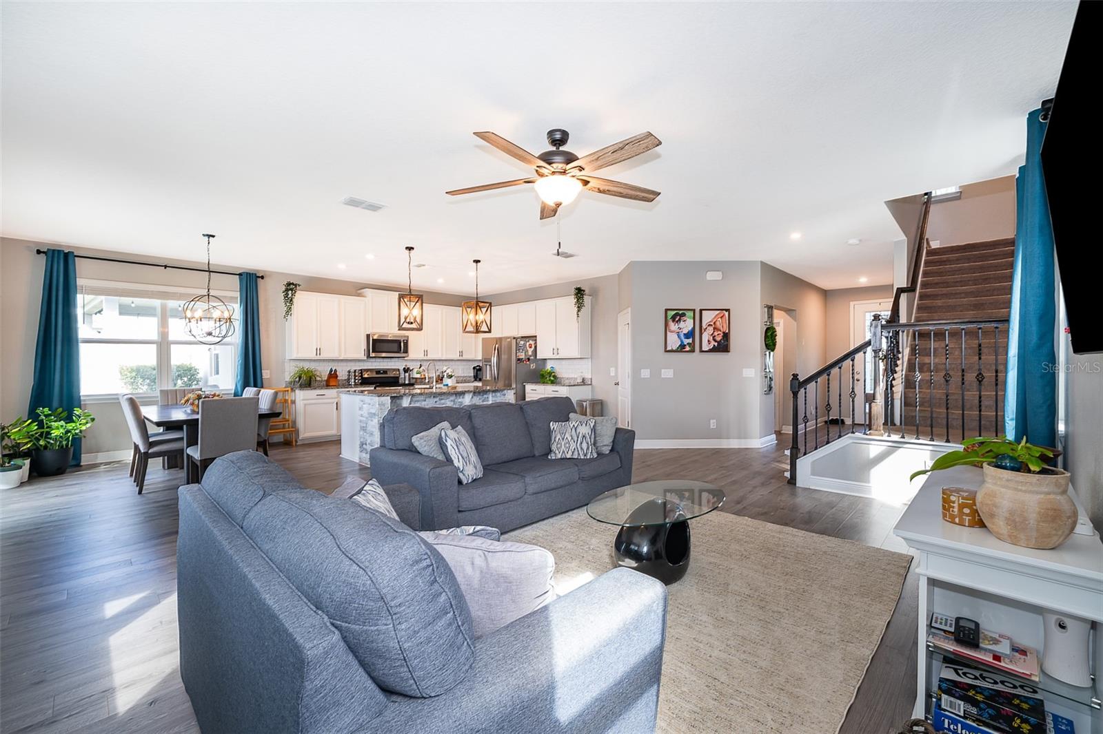 KENSINGTON RESERVE PH II - Residential