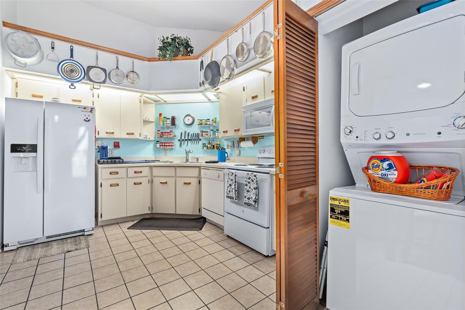 BAYMEADOWS AT TOMOKA OAKS PH 01 PER - Residential
