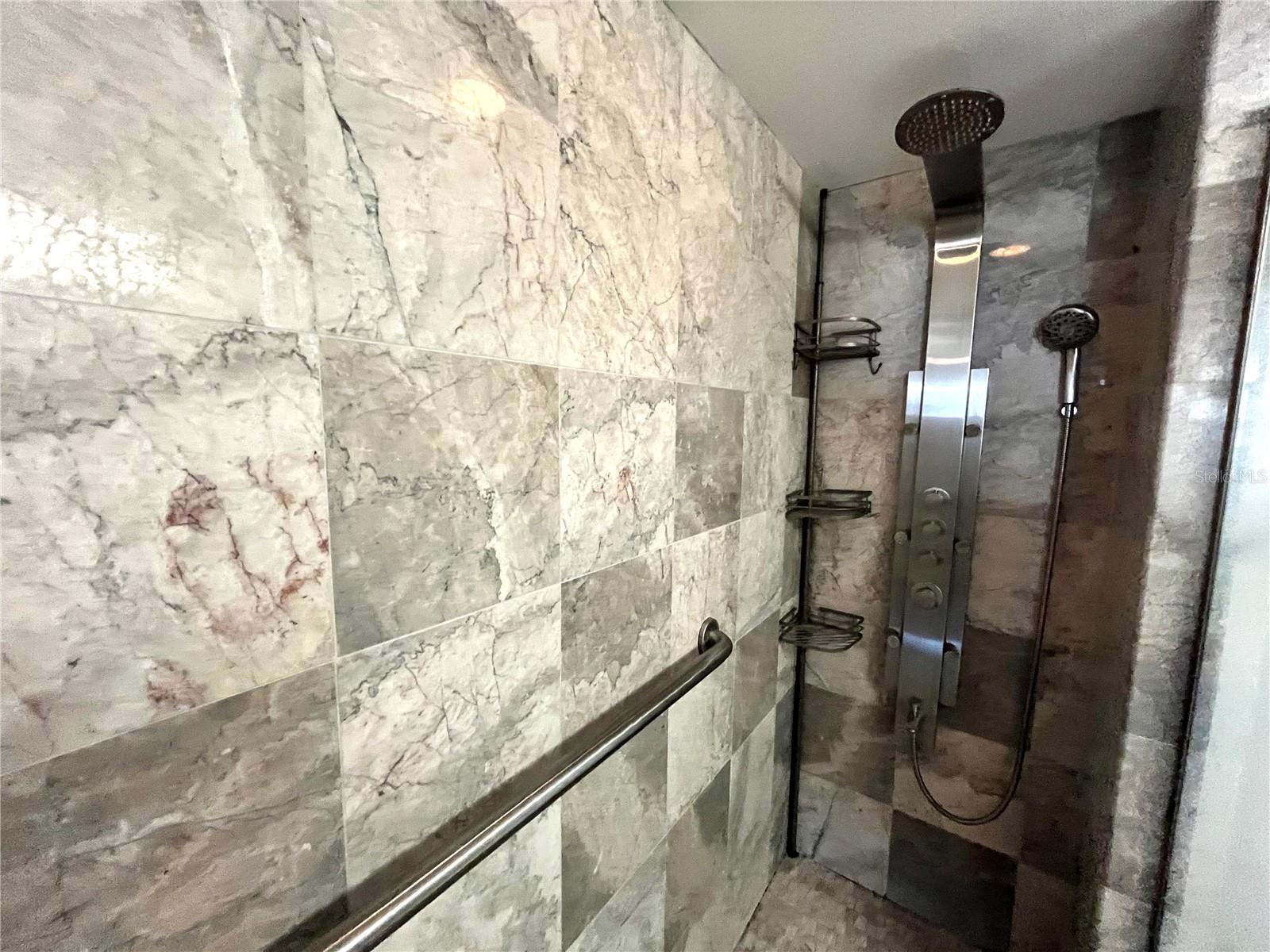 REGATTA BEACH CLUB CONDO - Residential