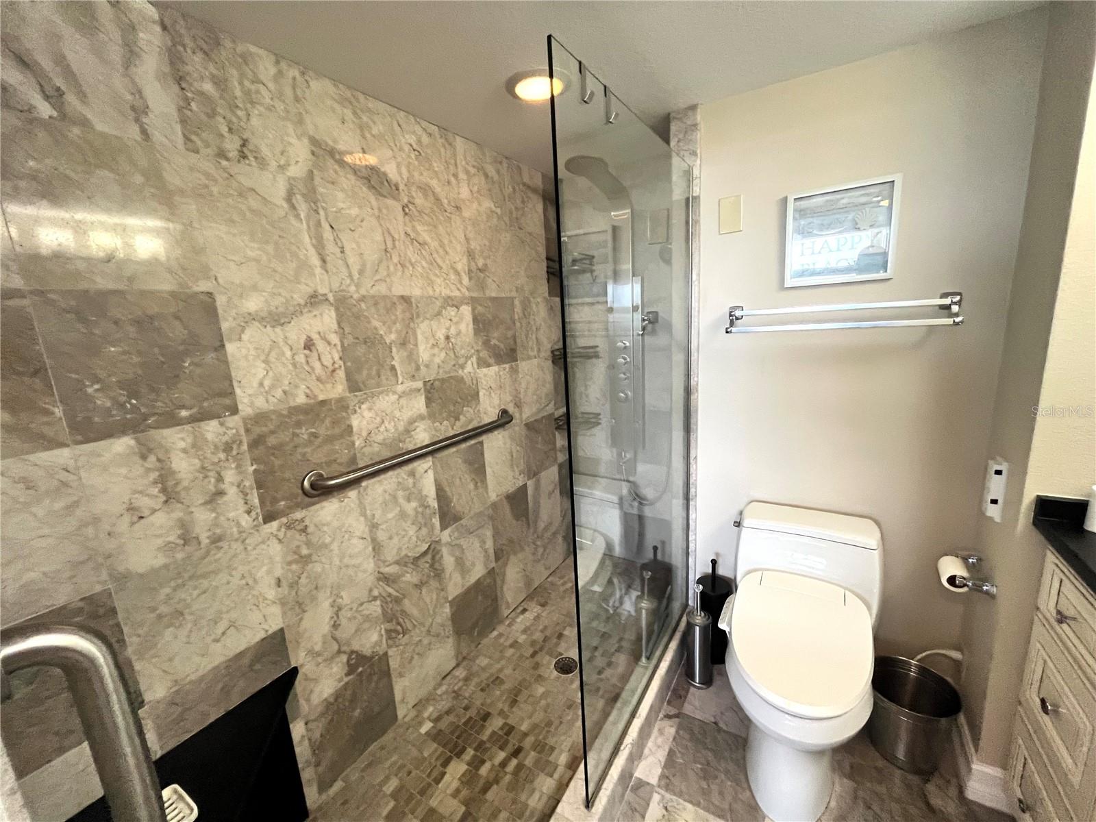 REGATTA BEACH CLUB CONDO - Residential