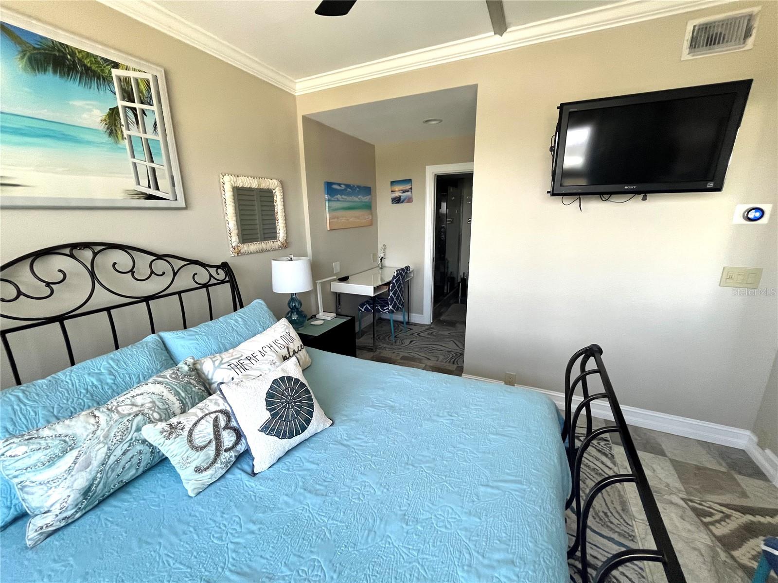 REGATTA BEACH CLUB CONDO - Residential