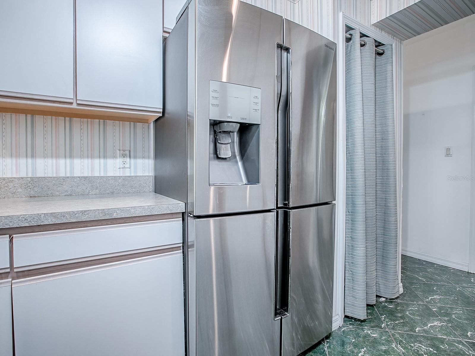 PLANTATION AT LEESBURG WATERBRIDGE VILLAGE - Residential