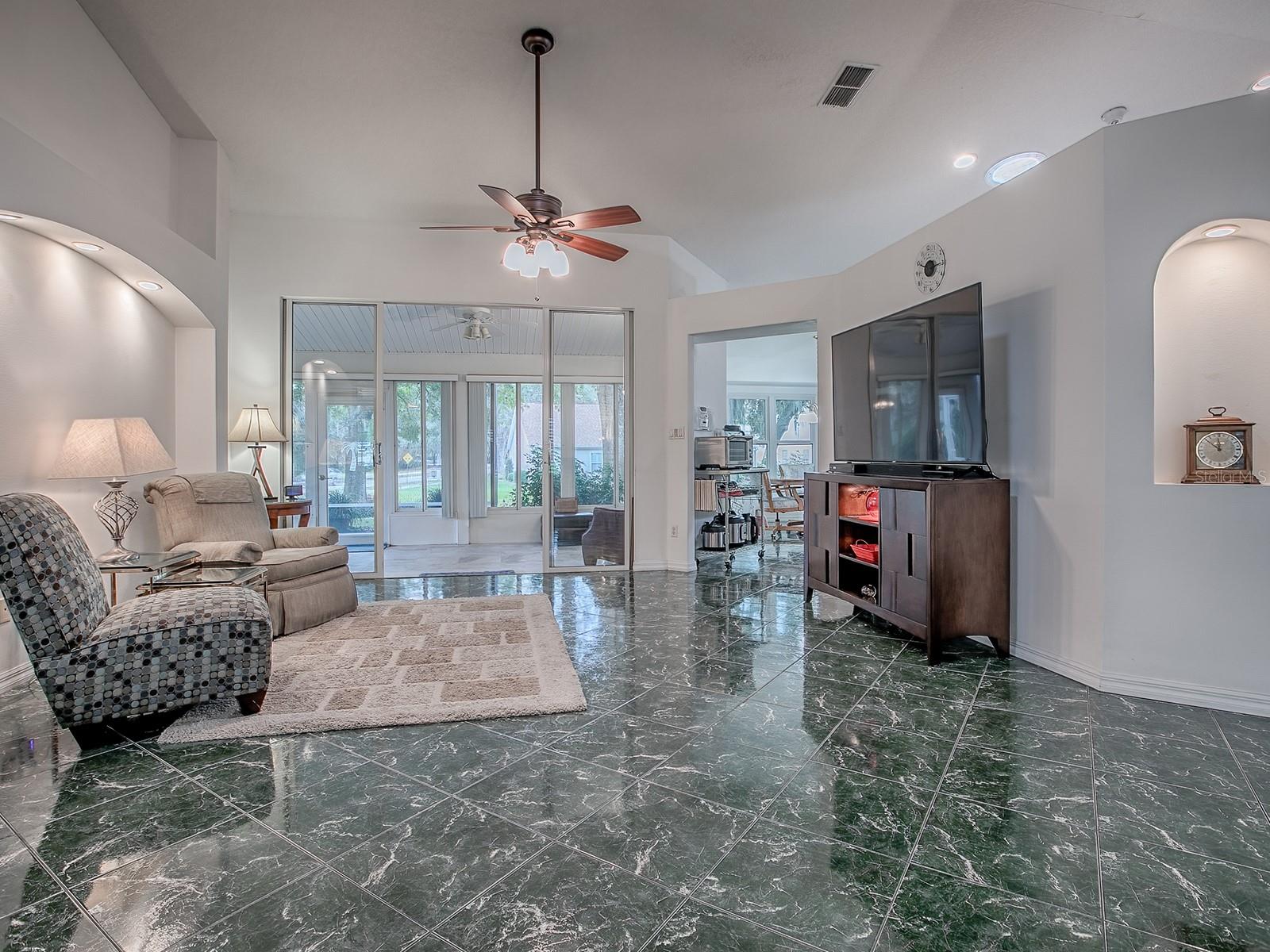 PLANTATION AT LEESBURG WATERBRIDGE VILLAGE - Residential